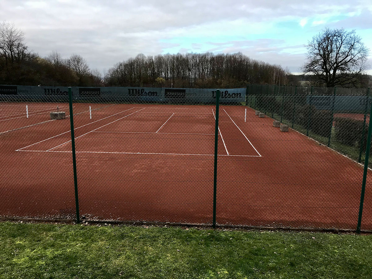 Tennisplatz 5